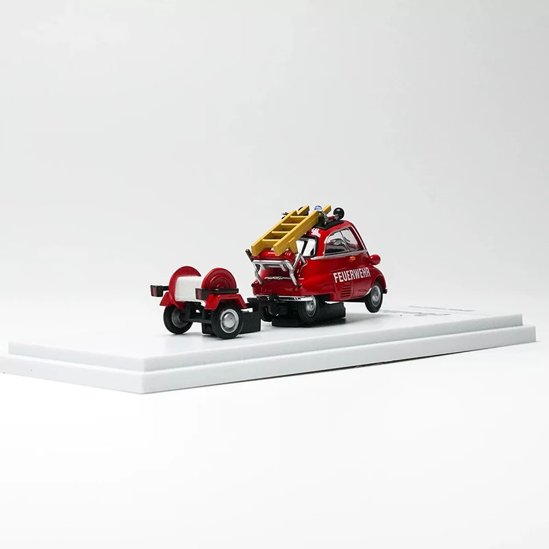 AR BOX 1/64 Lsetta Fire Engine Set-Red Alloy Car Model Static Collection Decorated Holiday Gifts Toys Souvenir Gift
AR BOX 1/64 Lsetta Fire Engine Set-Red Alloy Car Model Static Collection Decorated Holiday Gifts Toys Souvenir Gift