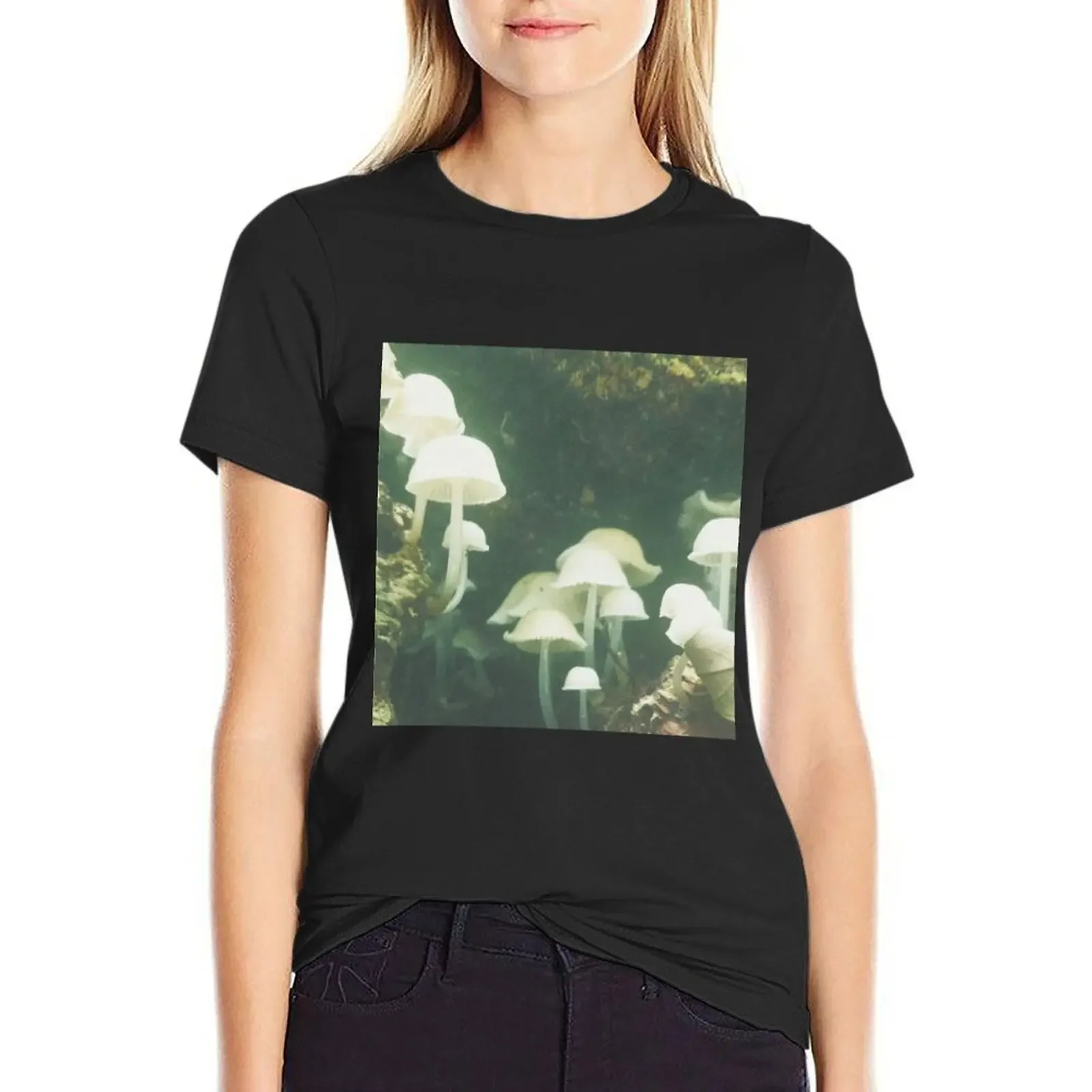 mushrooms T-Shirt female blanks graphics kawaii clothes white t-shirts for Women
mushrooms T-Shirt female blanks graphics kawaii clothes white t-shirts for Women