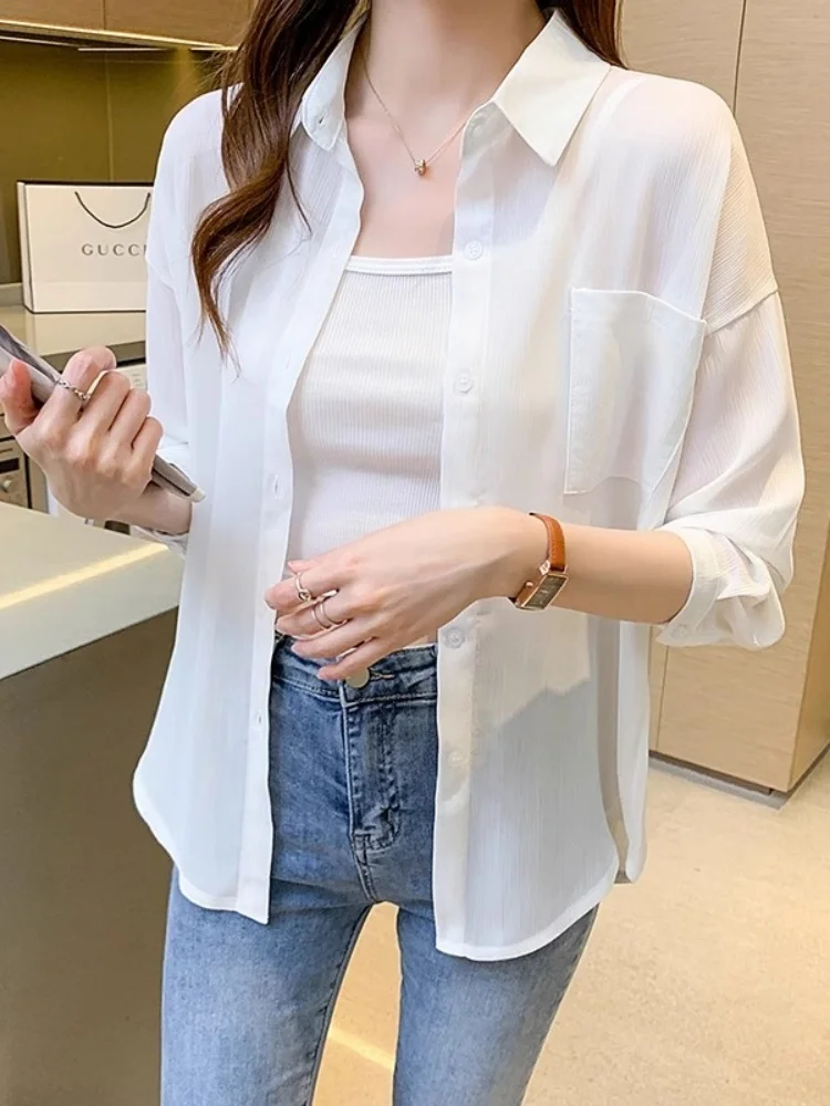 Women's Ice Silk Sun Protection Shirt Thin Long Sleeve Cardigan Spring 2025 New Style Versatile Mid-Length Polyester Fiber
Women's Ice Silk Sun Protection Shirt Thin Long Sleeve Cardigan Spring 2025 New Style Versatile Mid-Length Polyester Fiber