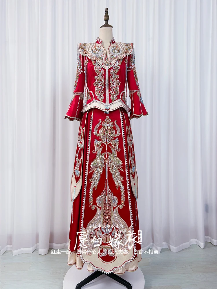 Атласное платье Xiuhe, свадебное платье, новинка 2025, костюм для невесты в китайском стиле
Атласное платье Xiuhe, свадебное платье, новинка 2025, костюм для невесты в китайском стиле