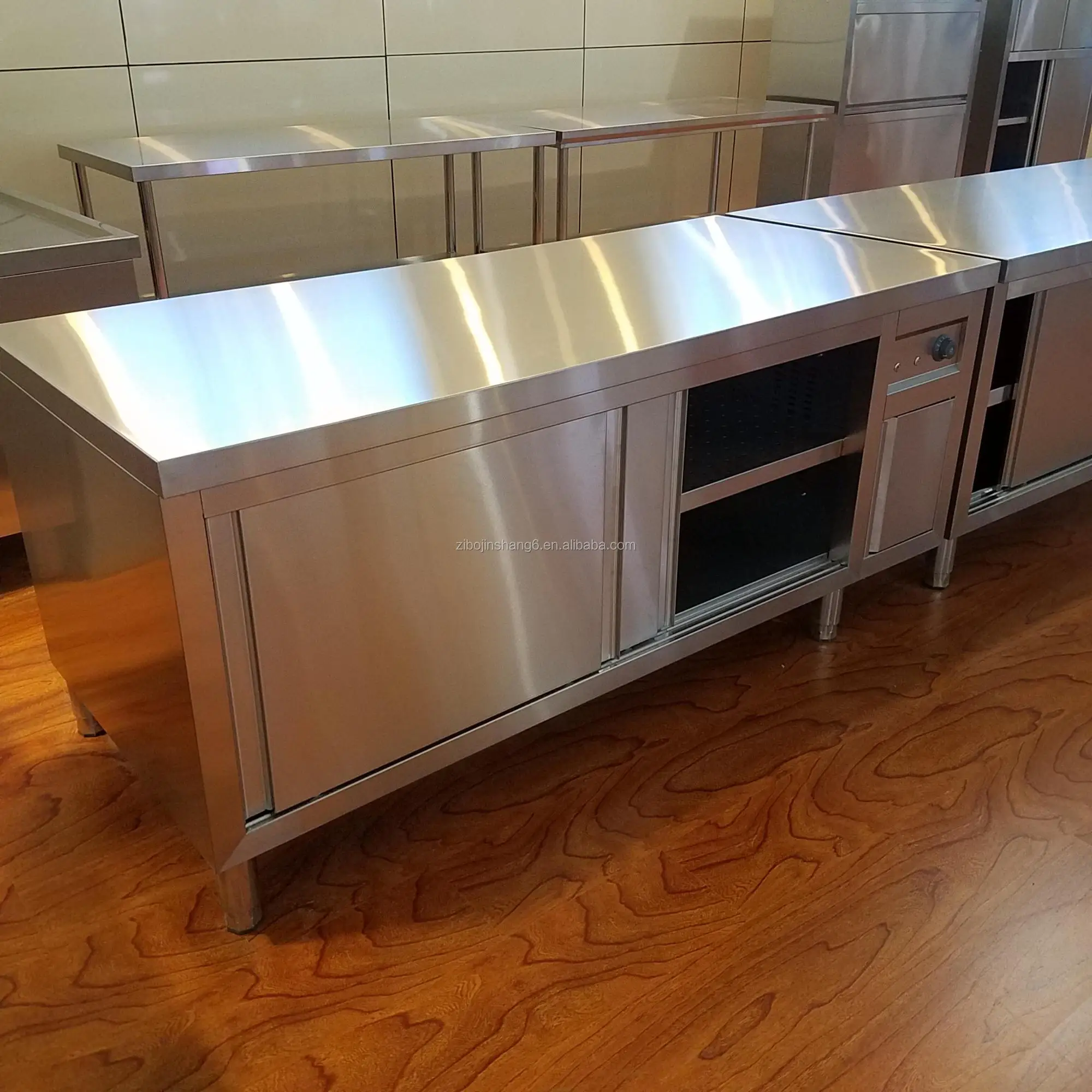 Commercial Kitchen Equipment Double Sliding Door Stainless Steel Cabinet Workbench Restaurant Worktable Kitchen Island & Cart
Commercial Kitchen Equipment Double Sliding Door Stainless Steel Cabinet Workbench Restaurant Worktable Kitchen Island & Cart