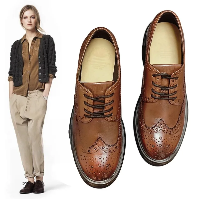 Retro Genuine Leather Brogue Carving Women's Shoes British Style Cowhide Lace Up Dress Fashion Oxford Shoes Female Brown Black
Retro Genuine Leather Brogue Carving Women's Shoes British Style Cowhide Lace Up Dress Fashion Oxford Shoes Female Brown Black