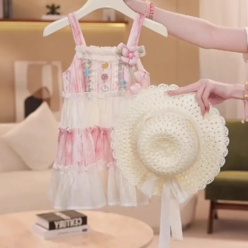 TOY-Summer New Girls' Strap Dress Fashionable Sweet Floral Dress Vacation Style Baby Girl Sleeveless Princess Dress
TOY-Summer New Girls' Strap Dress Fashionable Sweet Floral Dress Vacation Style Baby Girl Sleeveless Princess Dress