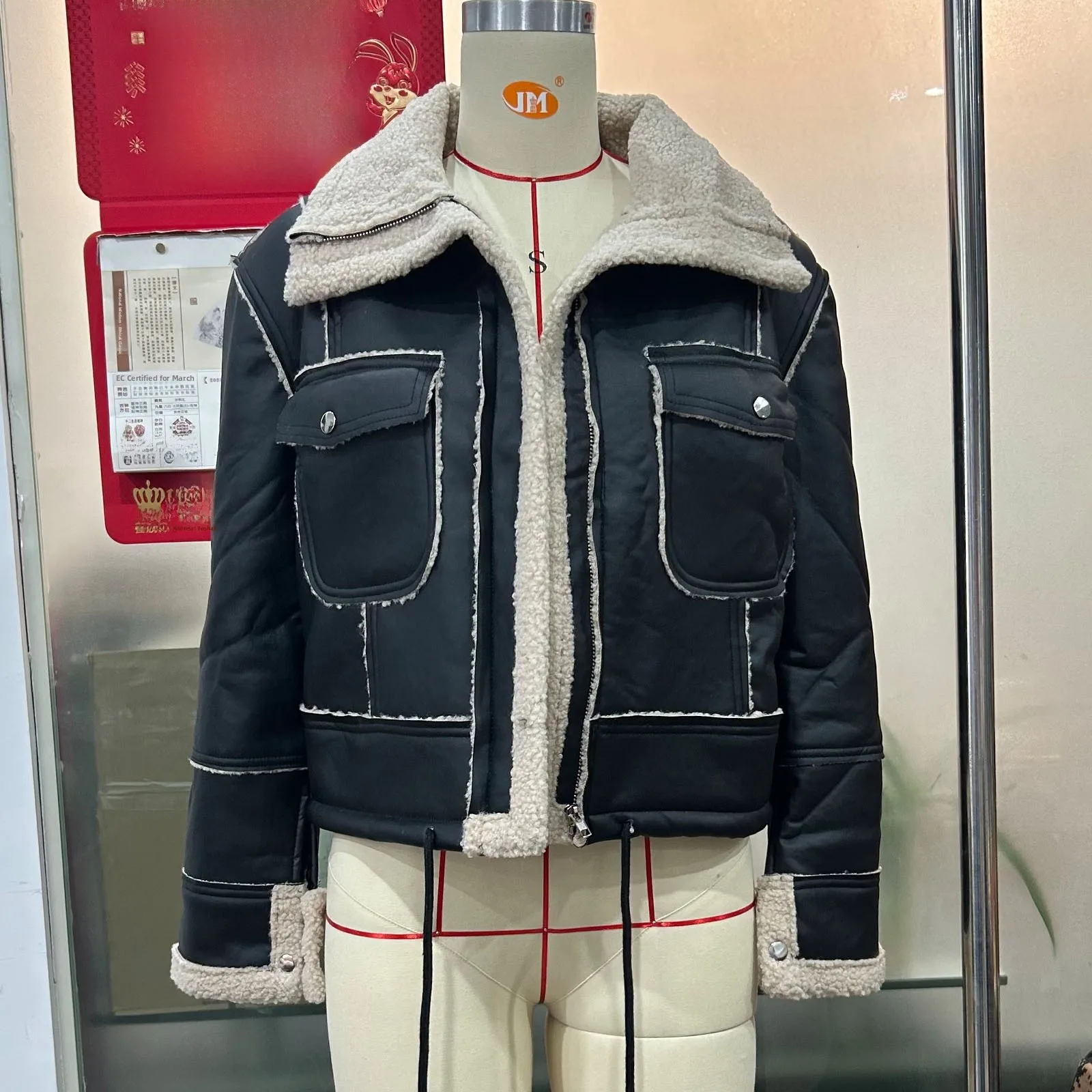 Women's Autumn Winter Short Lamb Fur Jacket Zipper Motorcycle Style Coat Loose Fit Synthetic Leather No Fur Collar Mid-Year
Women's Autumn Winter Short Lamb Fur Jacket Zipper Motorcycle Style Coat Loose Fit Synthetic Leather No Fur Collar Mid-Year