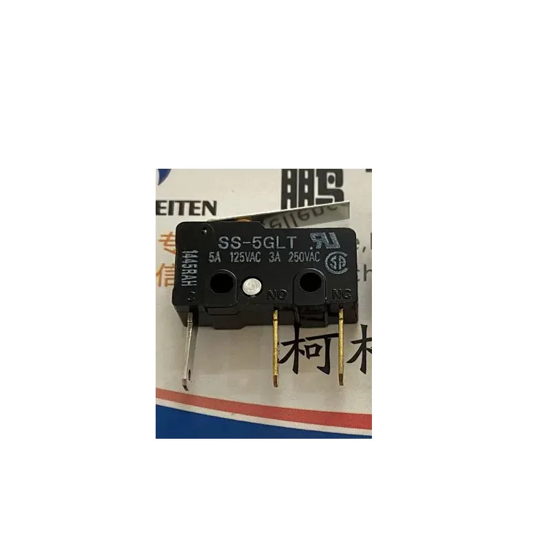 1PCS Japan vertical micro switch SS-5GLT long foot with handle push button 5A stroke limit
1PCS Japan vertical micro switch SS-5GLT long foot with handle push button 5A stroke limit