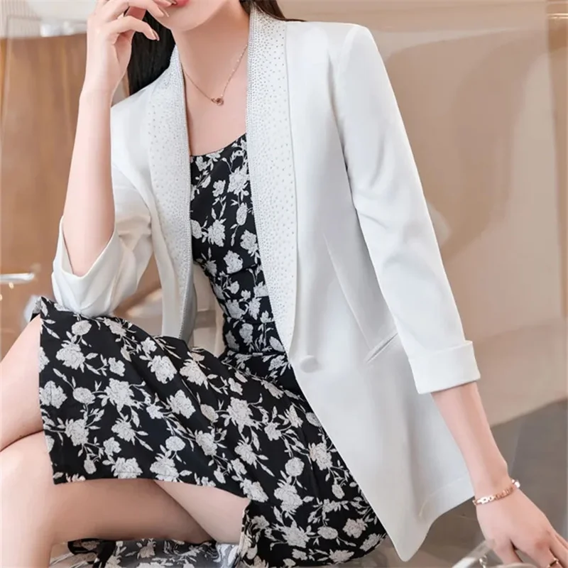 Xiaoxiangfeng Cropped Sleeve Suit Coat Women Summer 2025 New Sunscreen Blazer Jacket Ladies Fashion Outwear Temperament Overwear
Xiaoxiangfeng Cropped Sleeve Suit Coat Women Summer 2025 New Sunscreen Blazer Jacket Ladies Fashion Outwear Temperament Overwear
