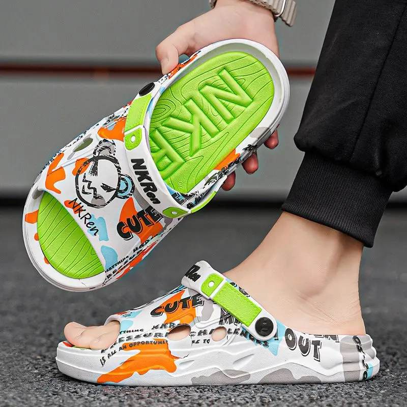 Summer driving dual-use thick bottom anti-odor non-slip sandals men's slippers graffiti sports sandals
Summer driving dual-use thick bottom anti-odor non-slip sandals men's slippers graffiti sports sandals