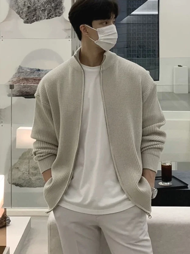 Корейский мужской вязаный кардиган Slim Fit с длинными рукавами, на двойной молнии, легкий, дышащий, с высоким воротником, шерстяной свитер J...
Корейский мужской вязаный кардиган Slim Fit с длинными рукавами, на двойной молнии, легкий, дышащий, с высоким воротником, шерстяной свитер J...