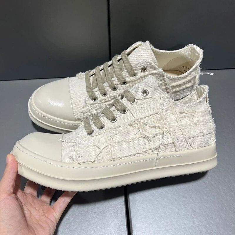 2026 New Luxury Low Top Canvas Shoes Tassel Lace Up Thick Sole Breathable Casual Sneakers Fashion Street Daily Footwear for Men
2026 New Luxury Low Top Canvas Shoes Tassel Lace Up Thick Sole Breathable Casual Sneakers Fashion Street Daily Footwear for Men