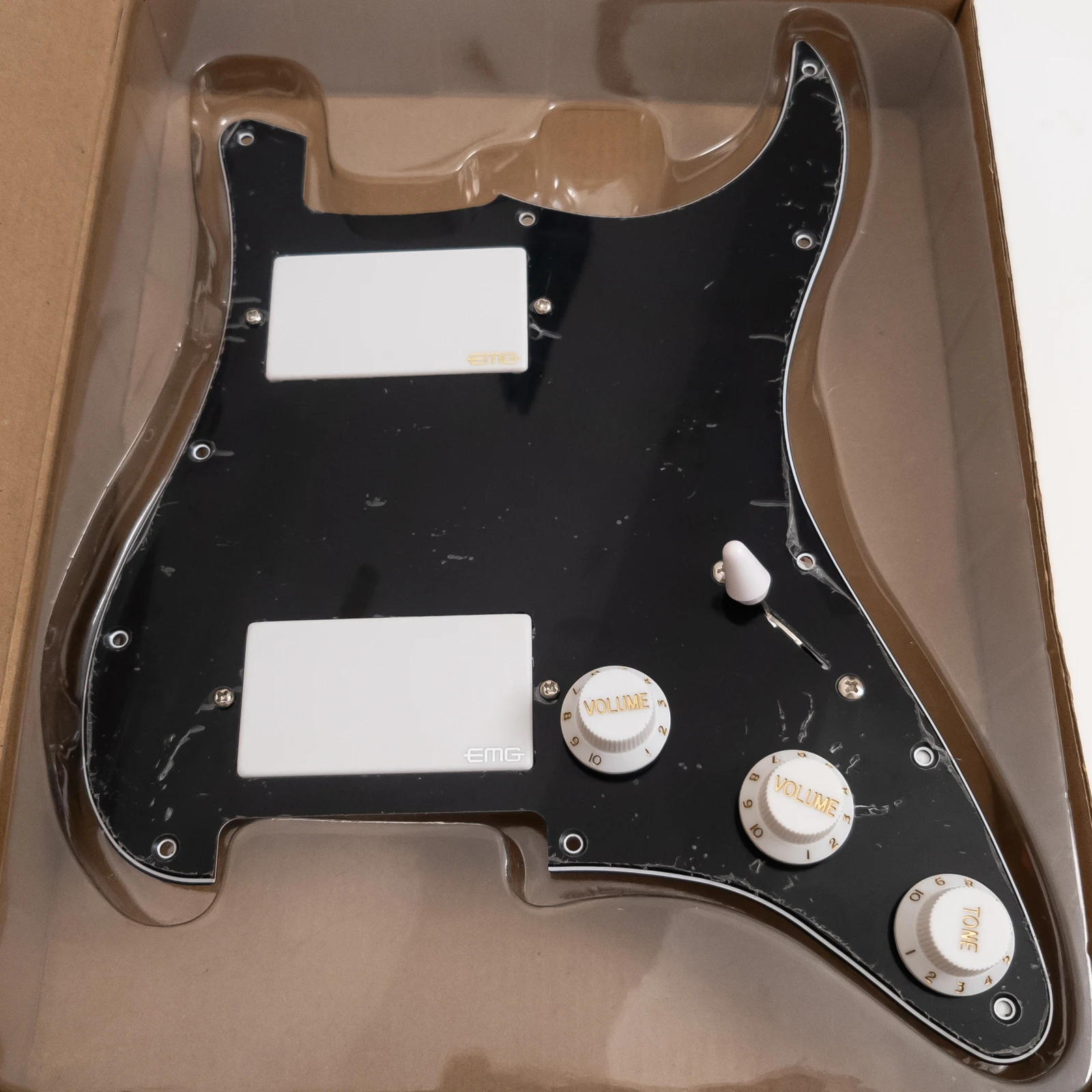 Prewired Loaded HH Pickguard Set Active Humbucker Pickups 11-Hole for ST Electric Guitar Upgrade
Prewired Loaded HH Pickguard Set Active Humbucker Pickups 11-Hole for ST Electric Guitar Upgrade
