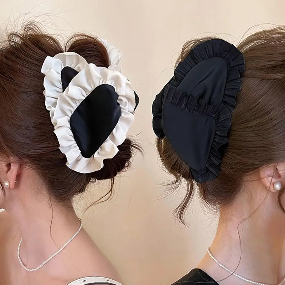 Ruffled Lace Triangular Hair Claw Pleated Edge Shark Clip Satin Shell Grab Clip Ponytail Hairpin Triangle Fabric Hair Clip
Ruffled Lace Triangular Hair Claw Pleated Edge Shark Clip Satin Shell Grab Clip Ponytail Hairpin Triangle Fabric Hair Clip