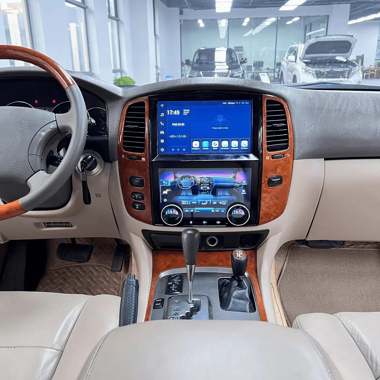 Car Radio Automotive Multimedia Player For TOYOTA LAND CRUISER 100 LC100 LX470 2003-2007 Carplay Android 13 Audio Stereo Screen
Car Radio Automotive Multimedia Player For TOYOTA LAND CRUISER 100 LC100 LX470 2003-2007 Carplay Android 13 Audio Stereo Screen