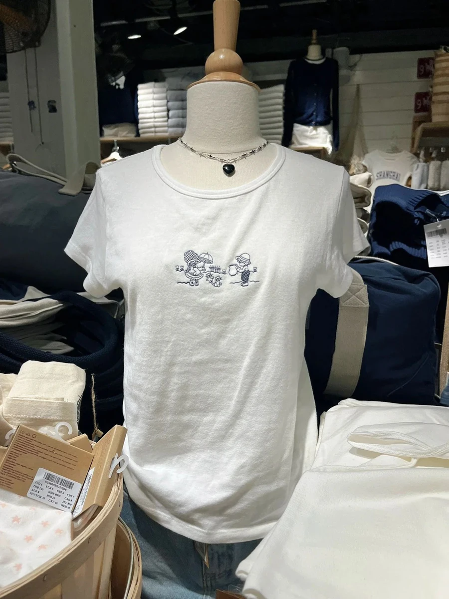 Girls and Cats Embroidery Slim T-shirt Woman Summer Round Neck Short Sleeve Tees Fashion Preppy Style Cotton Top Y2k New Tshirts
Girls and Cats Embroidery Slim T-shirt Woman Summer Round Neck Short Sleeve Tees Fashion Preppy Style Cotton Top Y2k New Tshirts