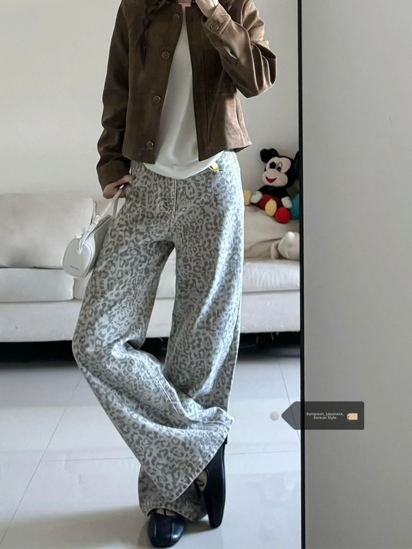plus Size American Style Leopard Print Wide Leg Jeans Women Summer Loose Slim Straight Cut Denim Pants Low Waist Zipper Closure
plus Size American Style Leopard Print Wide Leg Jeans Women Summer Loose Slim Straight Cut Denim Pants Low Waist Zipper Closure