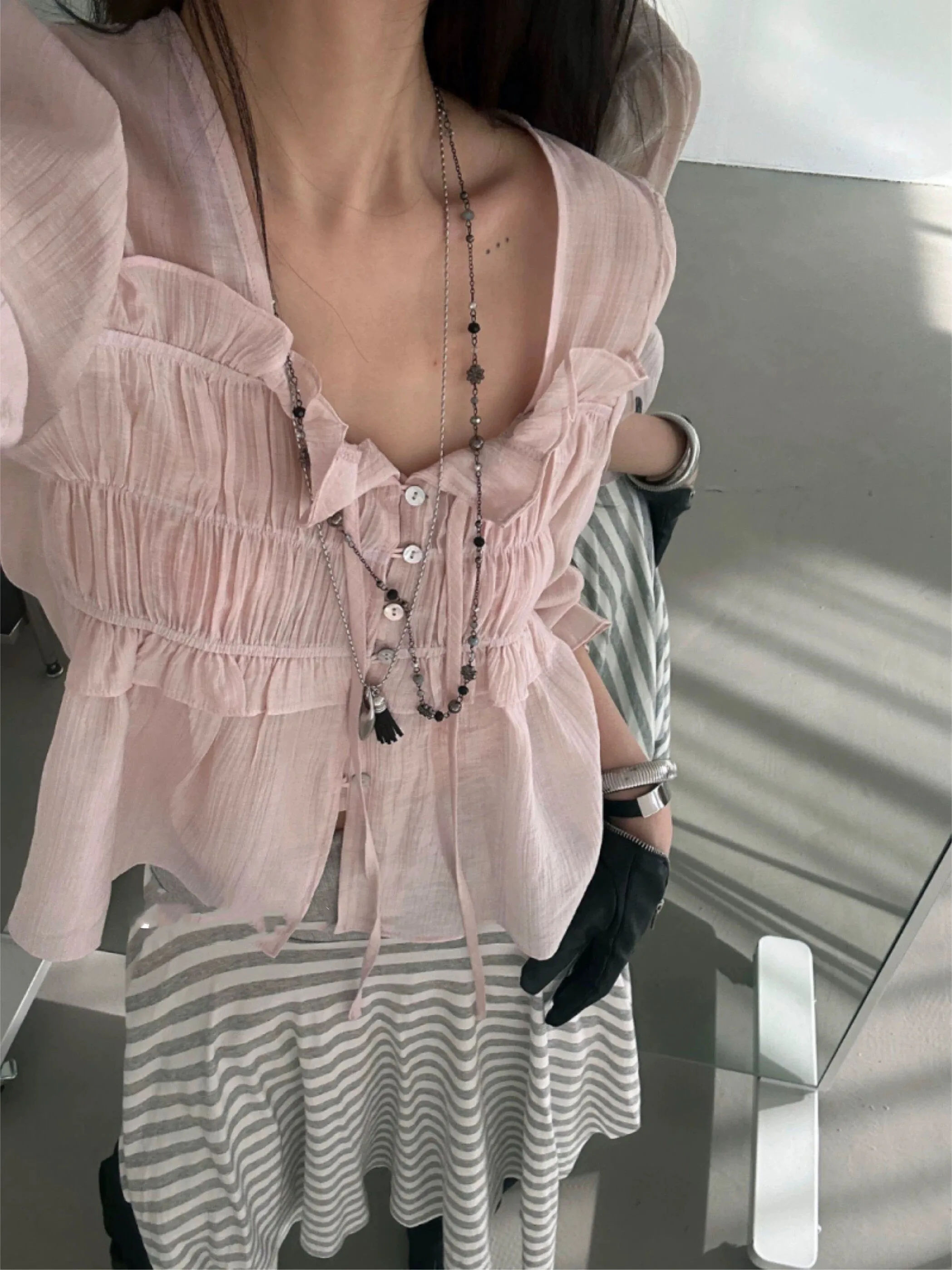 Sweet Gentle Spring Vintage Pleated Belted Personality Design Long Sleeve Shirt Women's Slim Fit Cotton Polyester Short Sleeve
Sweet Gentle Spring Vintage Pleated Belted Personality Design Long Sleeve Shirt Women's Slim Fit Cotton Polyester Short Sleeve