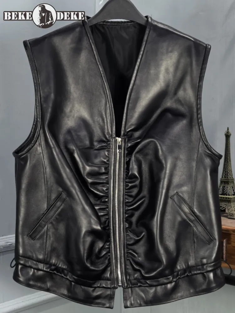 Streetwear Lady Pocket Solid Color Genuine Leather Short Vest V Neck Loose Sheepskin Zipper Sleeveless Top Quality Waistcoat
Streetwear Lady Pocket Solid Color Genuine Leather Short Vest V Neck Loose Sheepskin Zipper Sleeveless Top Quality Waistcoat
