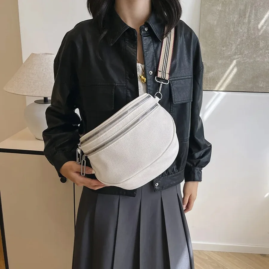 Summer fashion personality high value small square bag retro simple large-capacity slanting across the shoulder women's bags
Summer fashion personality high value small square bag retro simple large-capacity slanting across the shoulder women's bags