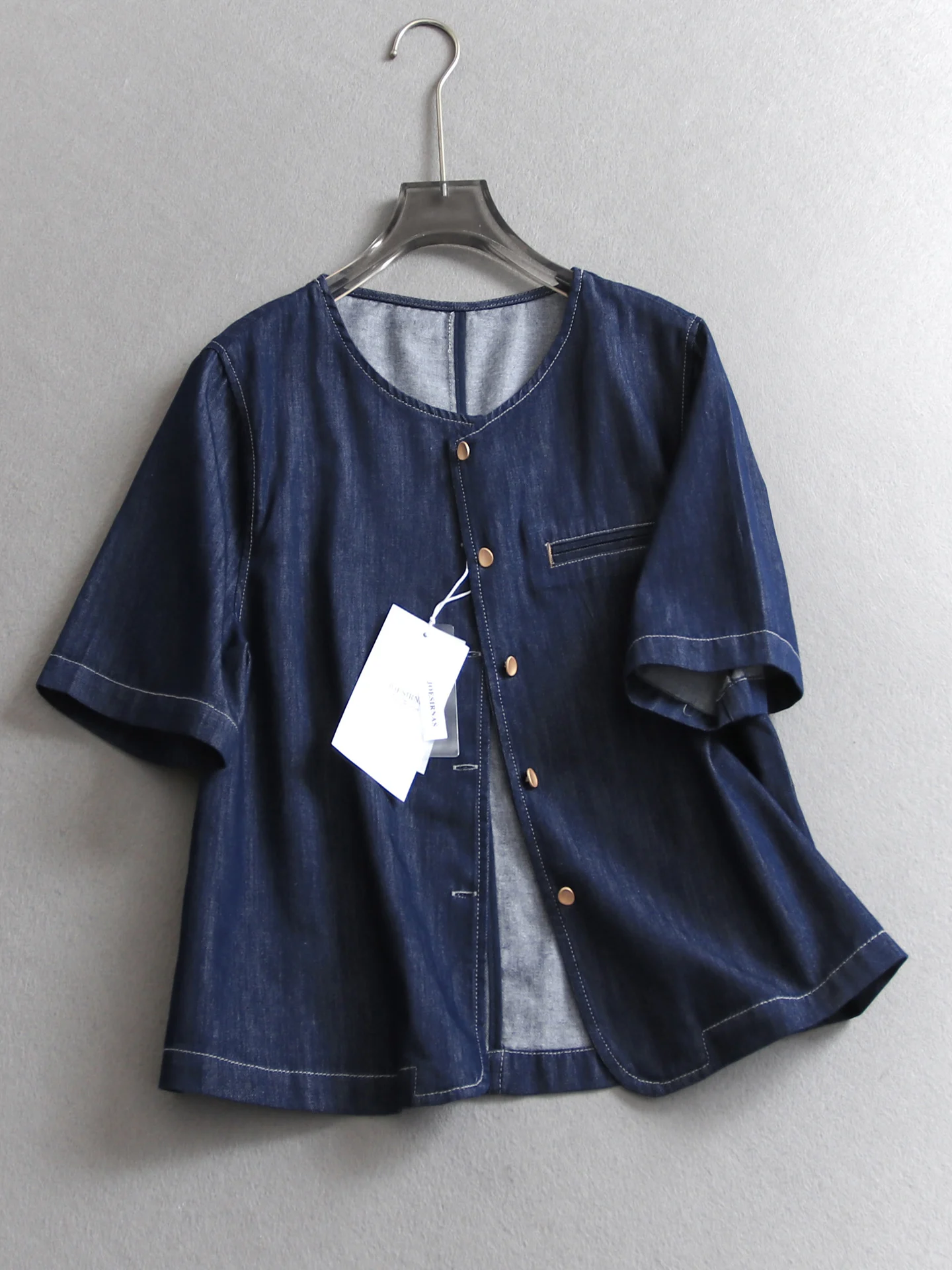 Retro Color round Neck Pockets Loose Slim Short Sleeve Denim Shirt Women's Casual Style Summer New Fashion R366
Retro Color round Neck Pockets Loose Slim Short Sleeve Denim Shirt Women's Casual Style Summer New Fashion R366