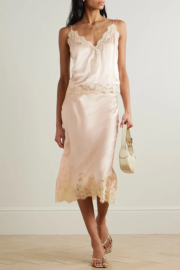 Sexy Hot Girl Skirt Two Piece Set Hollow Out Flower Lace Patchwork Satin Spaghetti Strap Top Skirts 2 Piece Sets Streetwear
Sexy Hot Girl Skirt Two Piece Set Hollow Out Flower Lace Patchwork Satin Spaghetti Strap Top Skirts 2 Piece Sets Streetwear