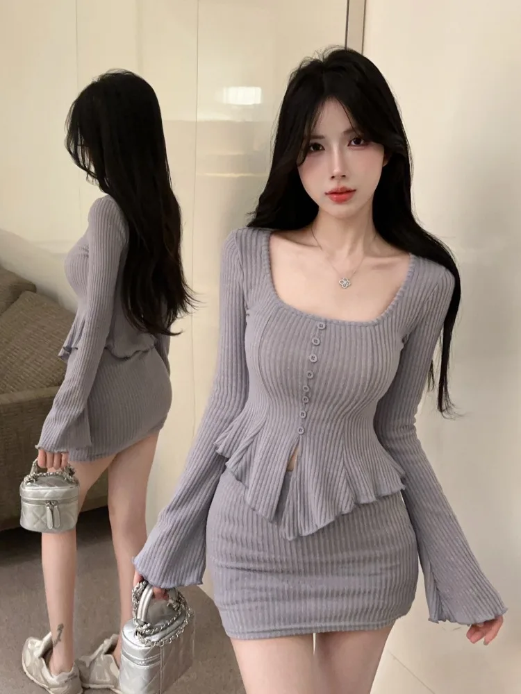 Sweet And Spicy Shoulder Baring Flared Sleeve Design Slimming Waist High Slit Skirt Set Korean Style Commute Long Sleeve plus...
Sweet And Spicy Shoulder Baring Flared Sleeve Design Slimming Waist High Slit Skirt Set Korean Style Commute Long Sleeve plus...
