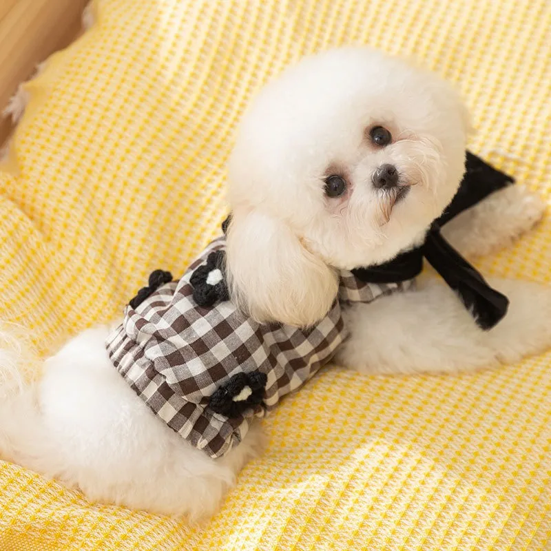 Autumn Bichon Sleeveless Dress Pet Cute Wind Cotton Clothes Stereoscopic Small Flower Dog Clothes Winter Warm Pet Apparel
Autumn Bichon Sleeveless Dress Pet Cute Wind Cotton Clothes Stereoscopic Small Flower Dog Clothes Winter Warm Pet Apparel