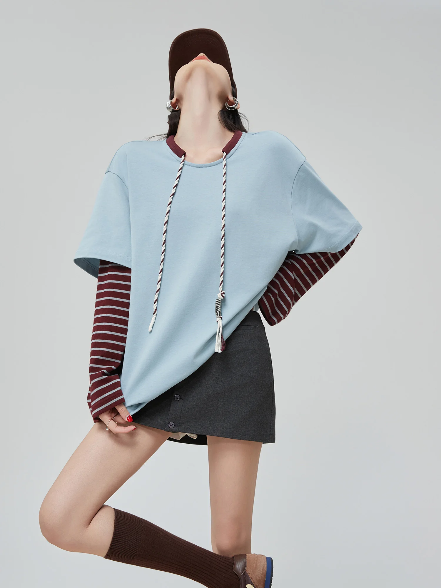 Retro American Color Blo Striped Patchwork Long Sve T-irt Women Casual Loose Top Faionable round Ne Mid-Length
Retro American Color Blo Striped Patchwork Long Sve T-irt Women Casual Loose Top Faionable round Ne Mid-Length