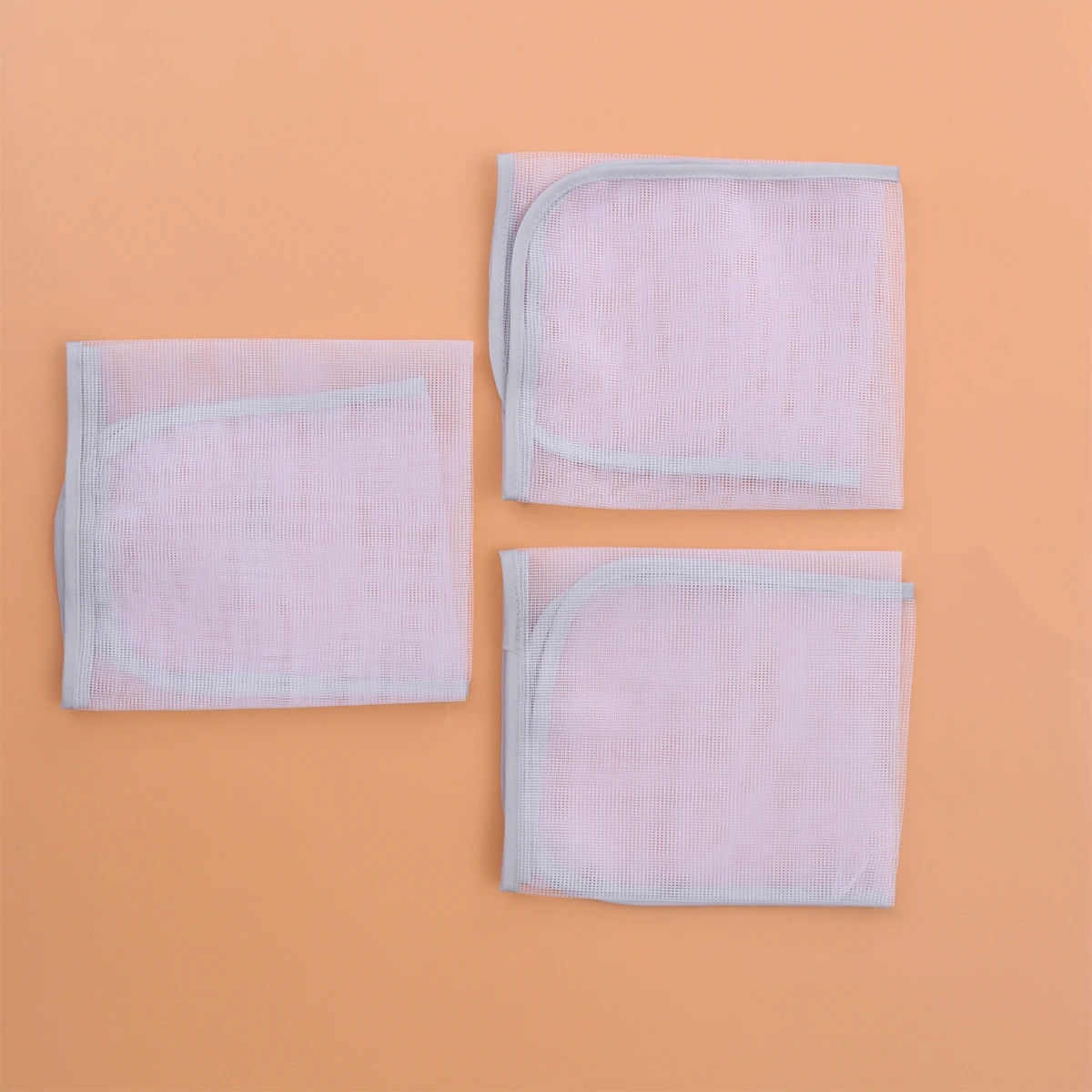 6pcs Ironing Mat Premium Polyester Heat Insulated Non-Slip Flat Surface Portable For Quilters Diy Craft Travel Use Grey
6pcs Ironing Mat Premium Polyester Heat Insulated Non-Slip Flat Surface Portable For Quilters Diy Craft Travel Use Grey