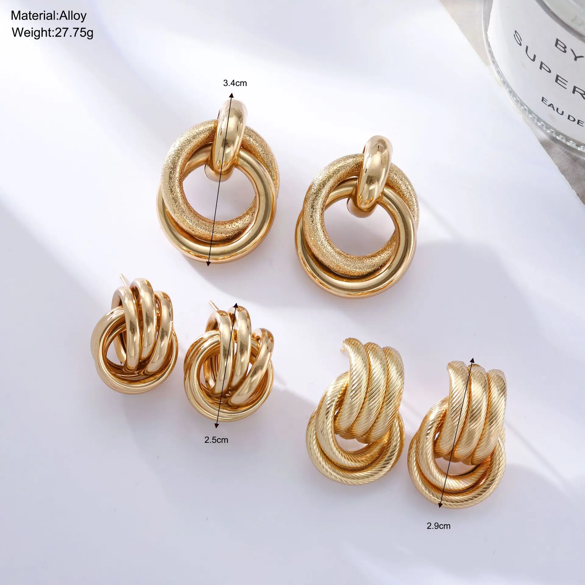 Gold Vintage Multi-Layered Twisted Earrings Set Exquisite Personali Faion Jewelry Hoops Alloy Embedded Artificial Gemstones
Gold Vintage Multi-Layered Twisted Earrings Set Exquisite Personali Faion Jewelry Hoops Alloy Embedded Artificial Gemstones