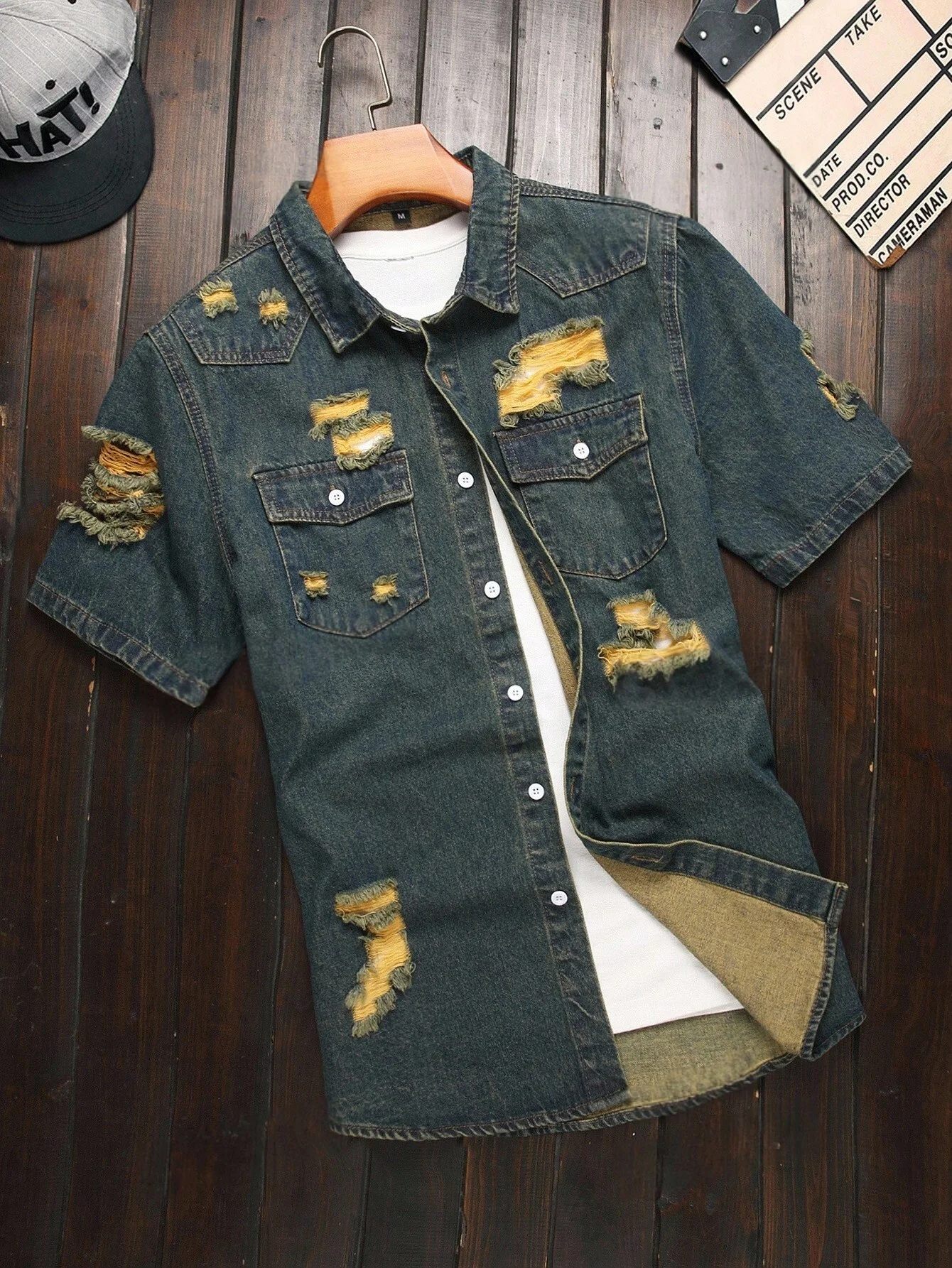 Men's Dark Denim Blue Vintage Ripped Short Sleeve Denim Shirt, Casual Lapel Denim Top With Pockets For Summer
Men's Dark Denim Blue Vintage Ripped Short Sleeve Denim Shirt, Casual Lapel Denim Top With Pockets For Summer