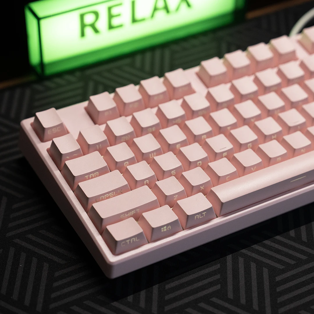 Pink keycap light transmission side engraving OEM height pbt material 108/100/87/68
Pink keycap light transmission side engraving OEM height pbt material 108/100/87/68