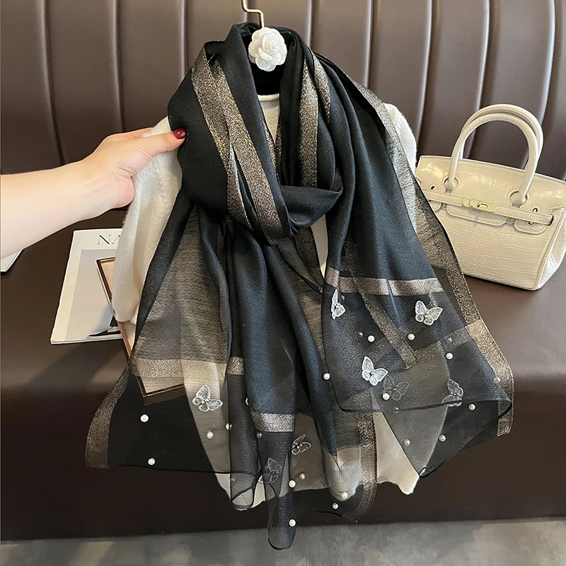 2024 New Women Winter Warm Wool Scarf Shawl Fashion Solid Silk Scarves Butterfly Pearl Design Pashmina Embroidery Headkerchief
2024 New Women Winter Warm Wool Scarf Shawl Fashion Solid Silk Scarves Butterfly Pearl Design Pashmina Embroidery Headkerchief