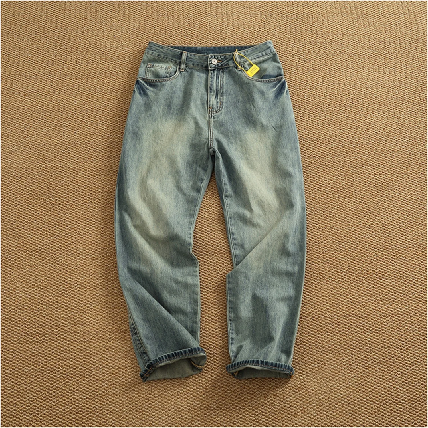 The new spring CLAN FIT drape straight leg micro wide casual pants for men make old wash denim pants trend
The new spring CLAN FIT drape straight leg micro wide casual pants for men make old wash denim pants trend