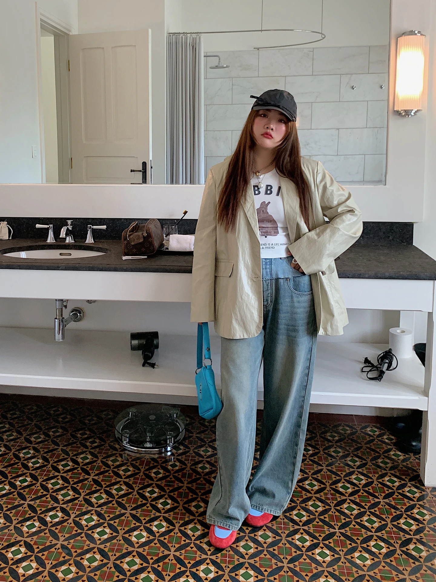 Dazi PU Leather Jaet Women's Suit Outerwear Autumn New Sle High Quali Ele plus Size Women's Faion Commute Sle
Dazi PU Leather Jaet Women's Suit Outerwear Autumn New Sle High Quali Ele plus Size Women's Faion Commute Sle