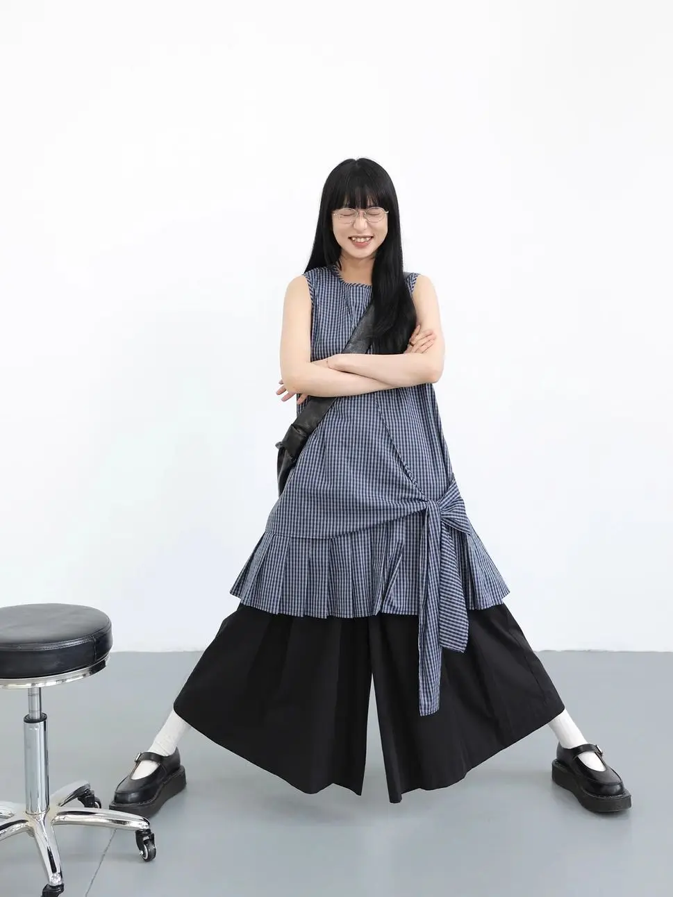 Japanese Plaid Dress Women Cute Sleeveless Jumper Dress Tartan Pleated Mini Dress Sweet Punk Style Petite Casual Summer Outfit
Japanese Plaid Dress Women Cute Sleeveless Jumper Dress Tartan Pleated Mini Dress Sweet Punk Style Petite Casual Summer Outfit