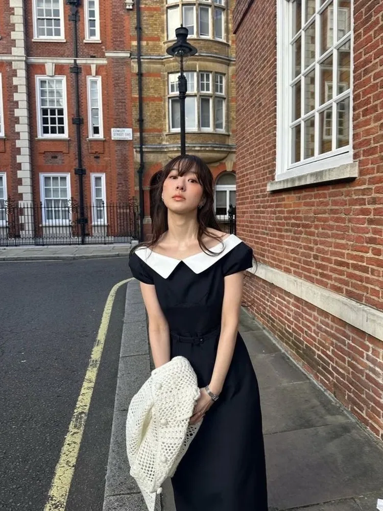 Summer 2026 Dongdaemun Fltta Korean Style Short Sleeve Waist Cinched Midi Dress High Waist A-Line Skirt Pure Color
Summer 2026 Dongdaemun Fltta Korean Style Short Sleeve Waist Cinched Midi Dress High Waist A-Line Skirt Pure Color