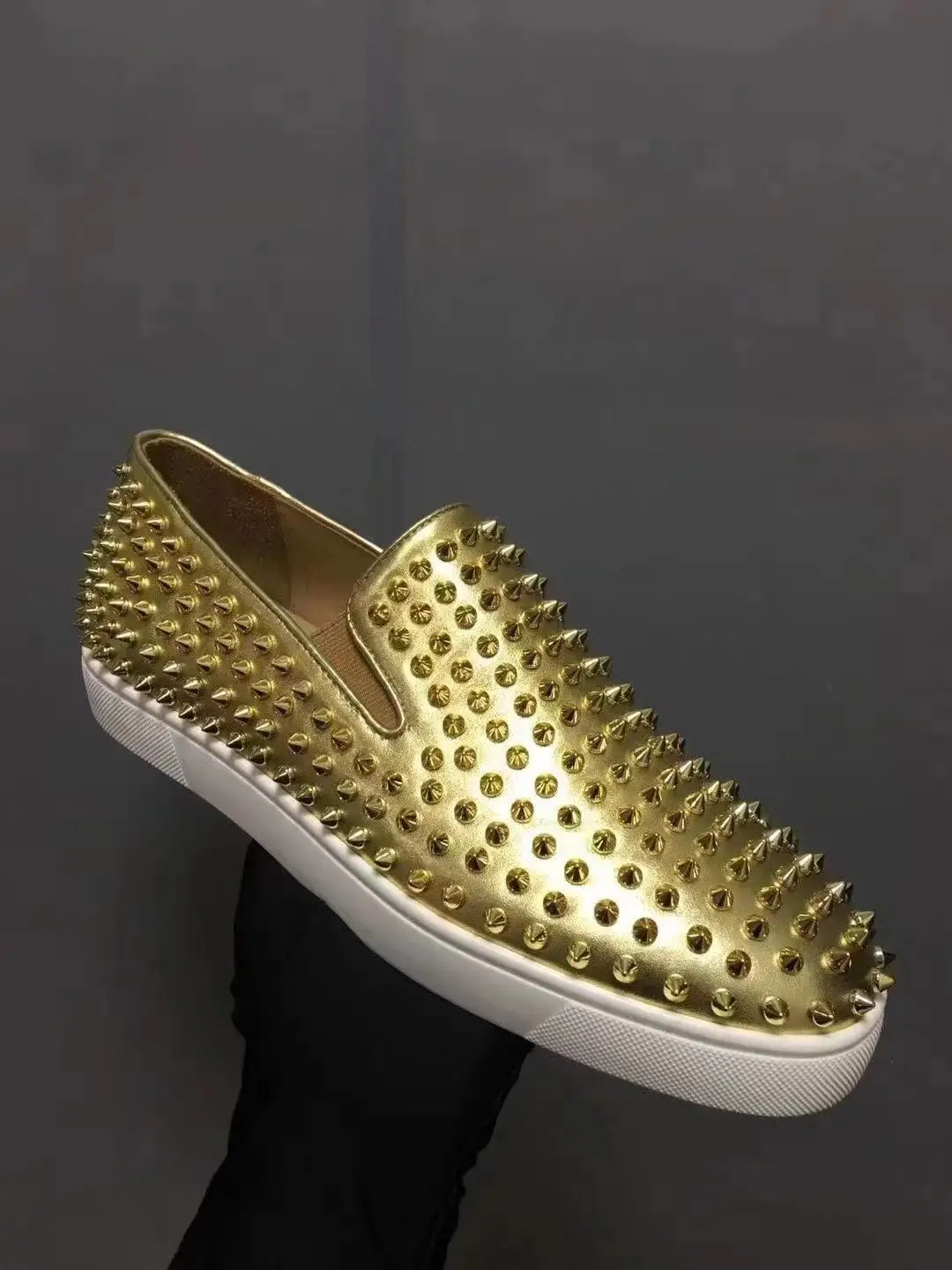 Fashion Rivet Men's Genuine Leather Shoes Comfortable Flat Heel Male Slip On Round Toe Spring Autumn Casual Single Shoes
Fashion Rivet Men's Genuine Leather Shoes Comfortable Flat Heel Male Slip On Round Toe Spring Autumn Casual Single Shoes
