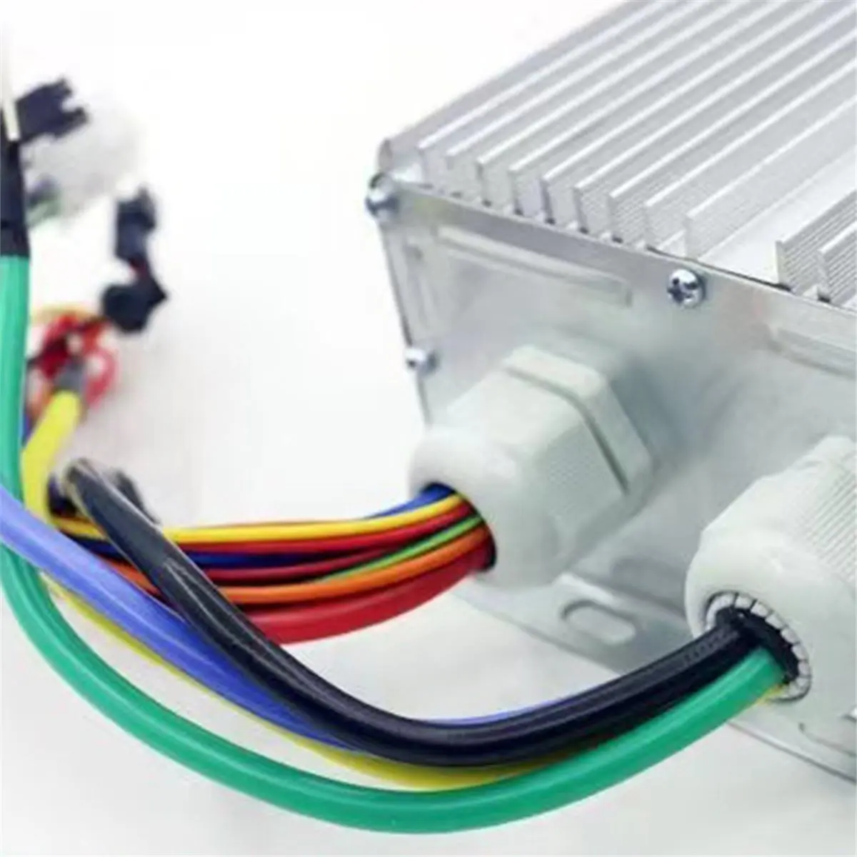 48V/60V/72V/84V 5000W Double Row 24 Tube Intelligent Brushless Controller for BLDC Motor/Electric Bike/Ebike/Tricycle
48V/60V/72V/84V 5000W Double Row 24 Tube Intelligent Brushless Controller for BLDC Motor/Electric Bike/Ebike/Tricycle