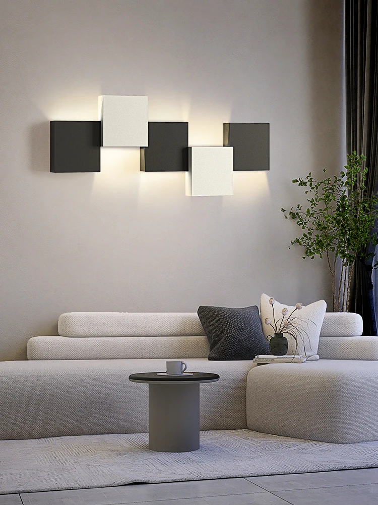 Wall lamp new light luxury minimalist personality black and white combination lamp home modern simple living room background wal
Wall lamp new light luxury minimalist personality black and white combination lamp home modern simple living room background wal