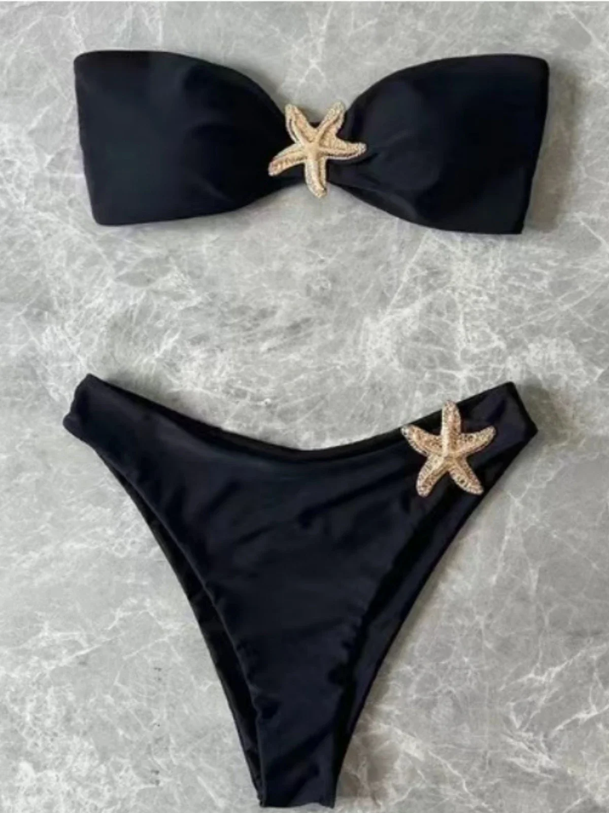 2025 Sexy Low-Waisted Brazilian Bikini Set for Women Strappy Solid Bandeau Swimwear Beachwear Female Bathing Suits biquini
2025 Sexy Low-Waisted Brazilian Bikini Set for Women Strappy Solid Bandeau Swimwear Beachwear Female Bathing Suits biquini