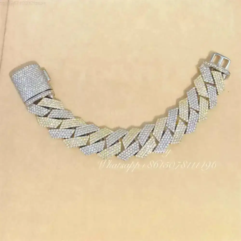 Ювелирные изделия из стерлингового серебра 925 пробы/10 карат из настоящего золота с муассанитом 20 мм, 4 ряда, кубинский браслет из муассанита
Ювелирные изделия из стерлингового серебра 925 пробы/10 карат из настоящего золота с муассанитом 20 мм, 4 ряда, кубинский браслет из муассанита