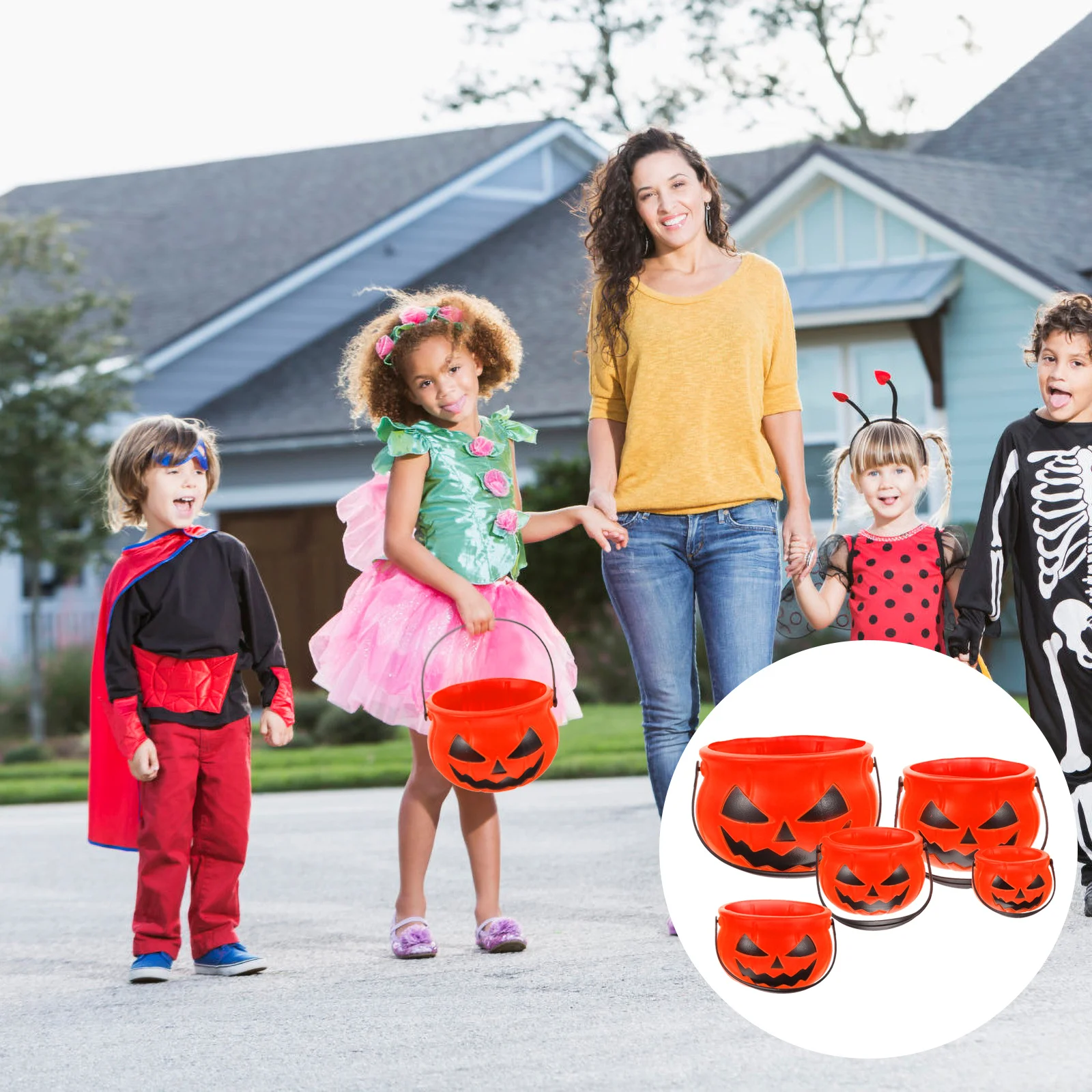 5Pcs Pumpkin Bucket Halloween Candy Holder Plastic Candy Container Trick Treat Buckets Halloween Party Decoration Storage 
5Pcs Pumpkin Bucket Halloween Candy Holder Plastic Candy Container Trick Treat Buckets Halloween Party Decoration Storage