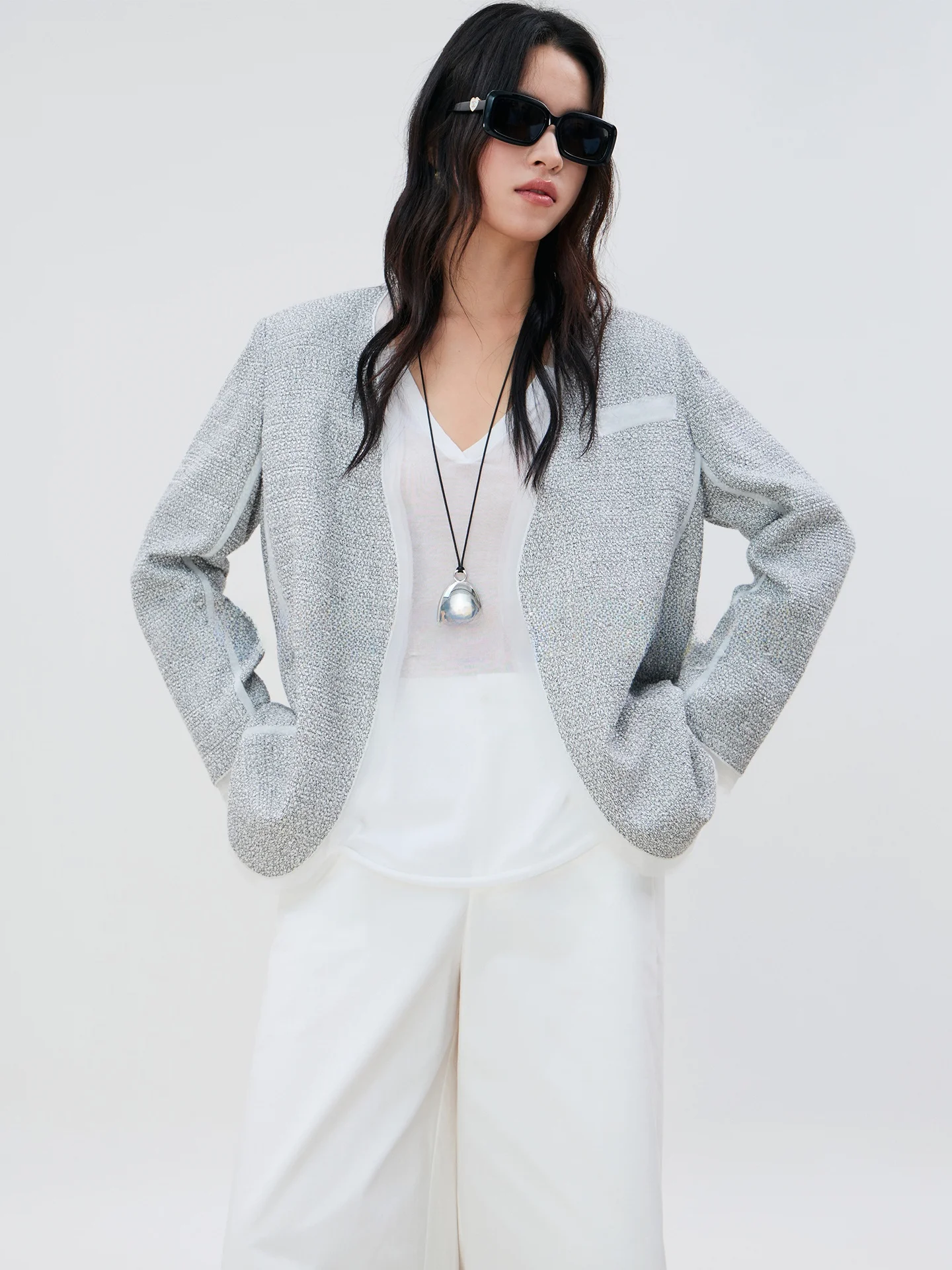 Koi New York Sle Lightweight Luxury mat Nel Patchwork Design Linen Feel Suit Jaet Ele ort Outerwear
Koi New York Sle Lightweight Luxury mat Nel Patchwork Design Linen Feel Suit Jaet Ele ort Outerwear