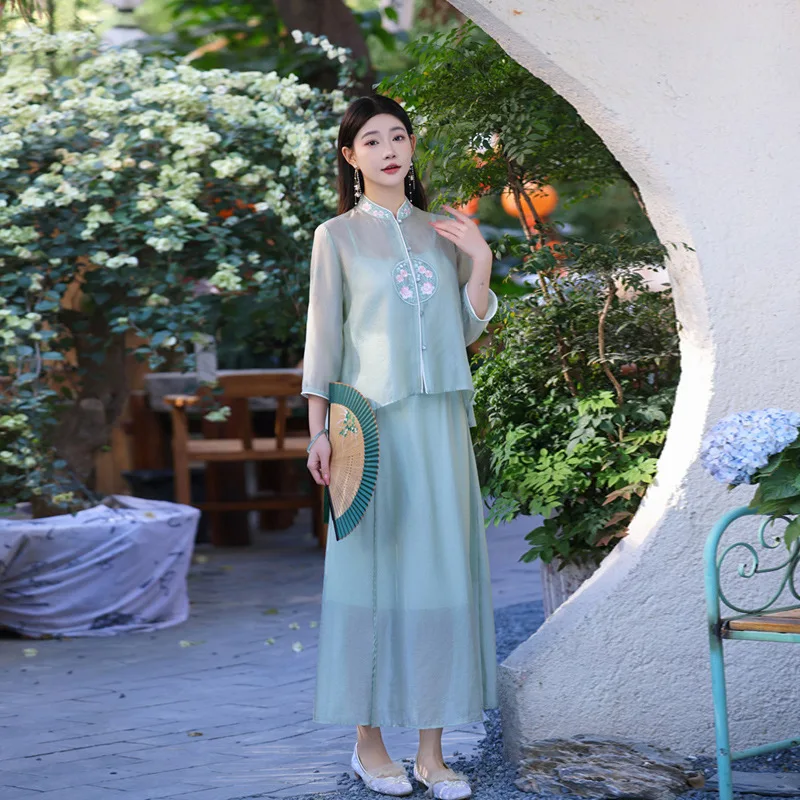High Quality Women's Spring /Summer Chinese Style Embroidered Fashion Top+Embroidery Skirt Two-Piece Set S-XXL
High Quality Women's Spring /Summer Chinese Style Embroidered Fashion Top+Embroidery Skirt Two-Piece Set S-XXL