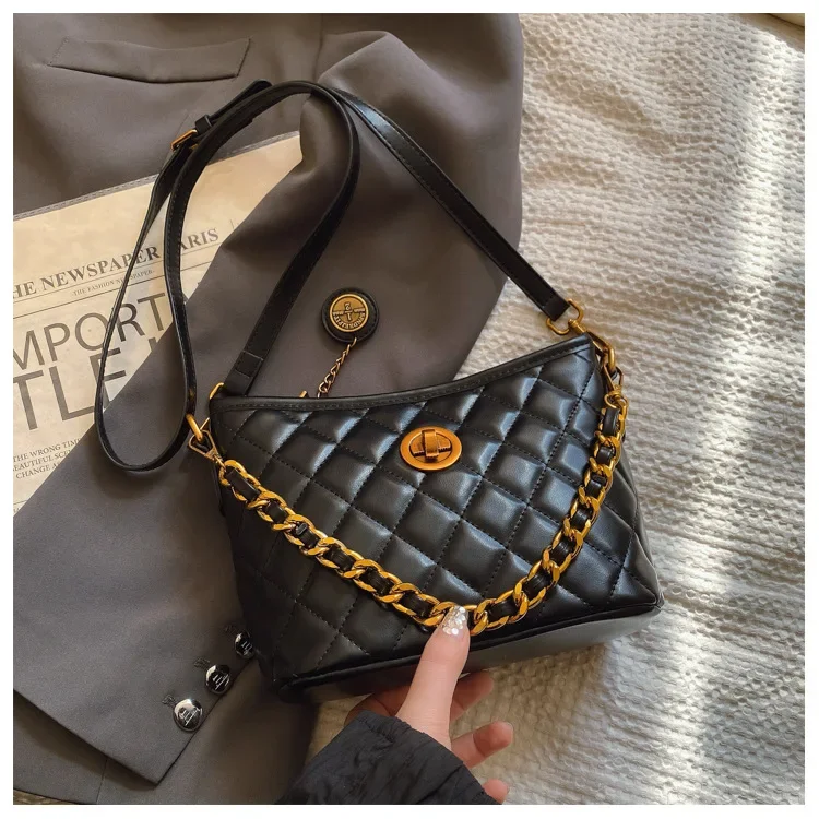 2025 New Quilted Chain Bucket Bag Women Unique Shoulder Crossbody Bag Trendy Casual Chic Luxe Leather Purse
2025 New Quilted Chain Bucket Bag Women Unique Shoulder Crossbody Bag Trendy Casual Chic Luxe Leather Purse
