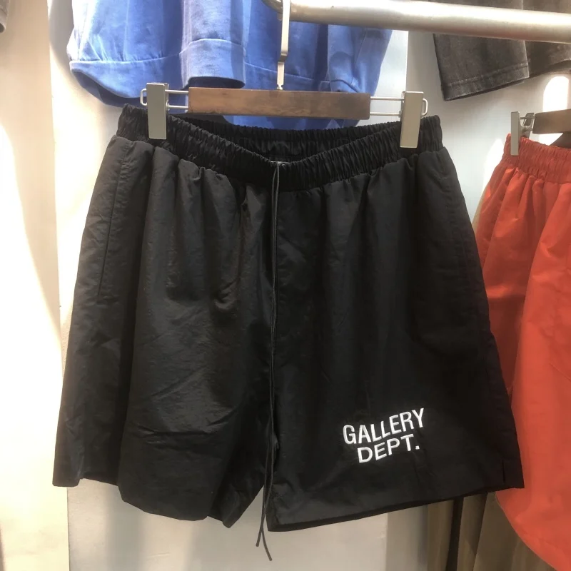 Модные пляжные брюки для мужчин Qui Dry, нейлоновые повседневные брюки с вышивкой, летняя уличная одежда, свободный крой, молодежный Sle
Модные пляжные брюки для мужчин Qui Dry, нейлоновые повседневные брюки с вышивкой, летняя уличная одежда, свободный крой, молодежный Sle