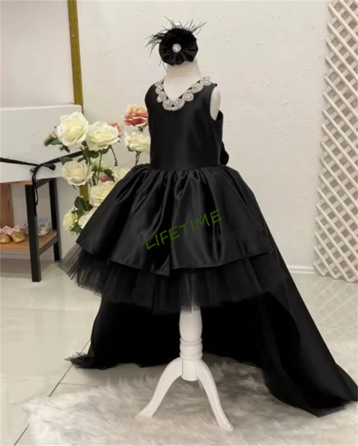Black Puffy Princess Dress Long Skirted Baby Girl Birthday Party Gown High-Low Flower Girl Dress Christmas Prom Gown
Black Puffy Princess Dress Long Skirted Baby Girl Birthday Party Gown High-Low Flower Girl Dress Christmas Prom Gown