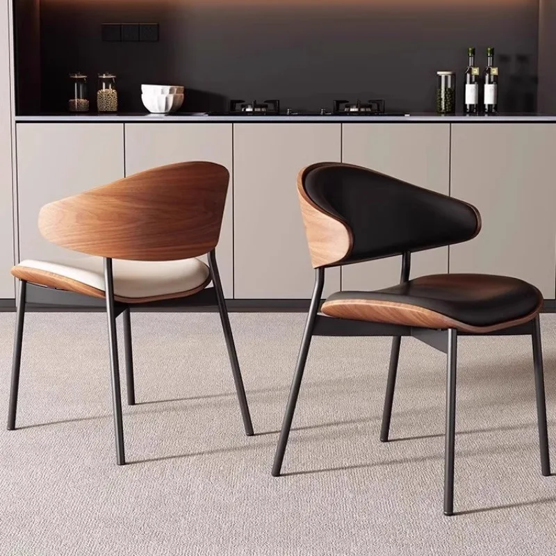 Italian Minimalist Chair Light Luxury Unique Living Room Negotiation Lounge Chair High Quality Aesthetics Muebles Furniture
Italian Minimalist Chair Light Luxury Unique Living Room Negotiation Lounge Chair High Quality Aesthetics Muebles Furniture