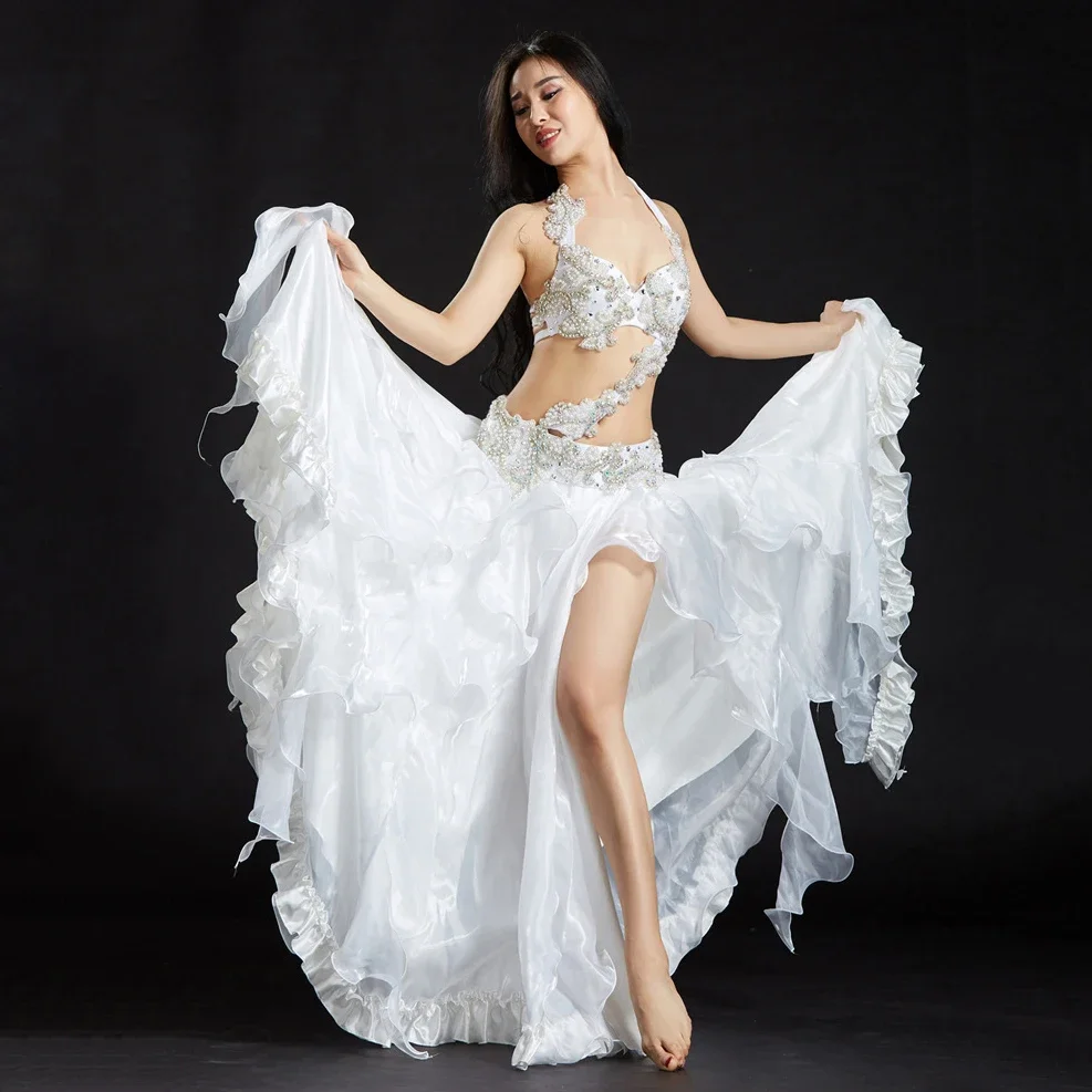 Set Bra Belt Skirt Group Performance Competition Pearls Outfit Women Oriental Dance Belly Dance Costume Professional 3 pieces
Set Bra Belt Skirt Group Performance Competition Pearls Outfit Women Oriental Dance Belly Dance Costume Professional 3 pieces