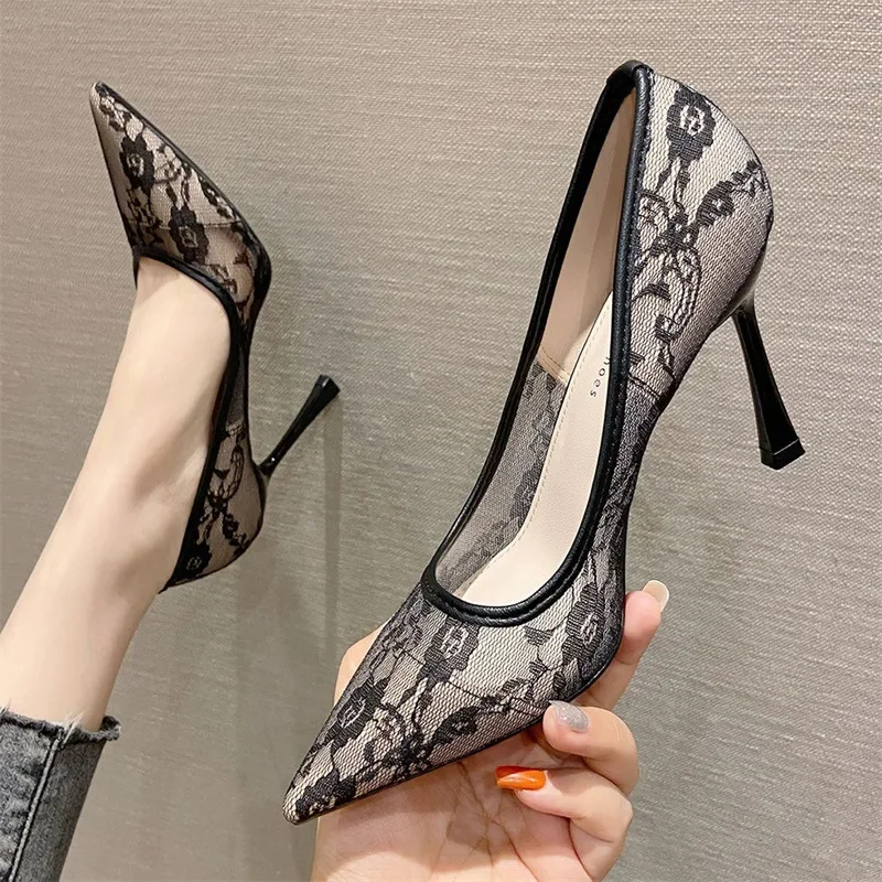 Women Summer Sexy High Heels Sandals Wedding Mesh Pumps Lady Lace Breathable Footwear Pointed Toe Shoes
Women Summer Sexy High Heels Sandals Wedding Mesh Pumps Lady Lace Breathable Footwear Pointed Toe Shoes