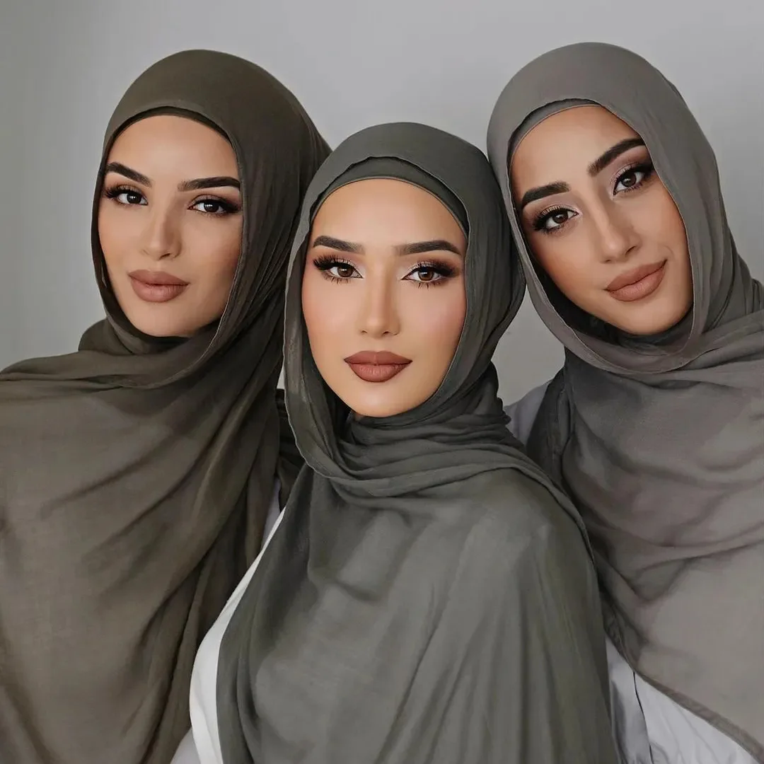 High Quality Rayon Hijab with Same Color Mercerized Cotton Cap Thin Modal Breathable Instant Hijabs Two-piece Set Bonnet Turban
High Quality Rayon Hijab with Same Color Mercerized Cotton Cap Thin Modal Breathable Instant Hijabs Two-piece Set Bonnet Turban
